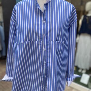 Chemise à rayures bleue